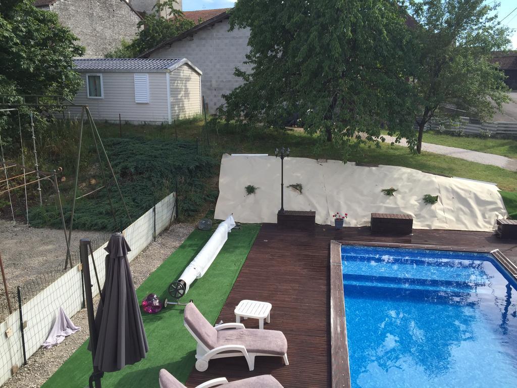 Hostal Au Repos De La Blaise Exterior foto